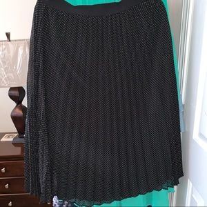 LC Lauren Conrad Pleated Polka Dot Midi Skirt